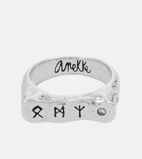 Anillo plateado runas - Anekke
