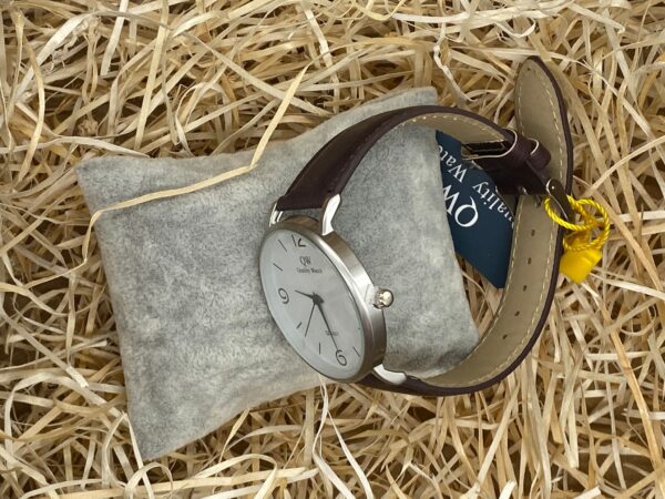 Reloj marrón caballero