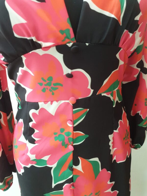 Vestido Midi floral salvaje