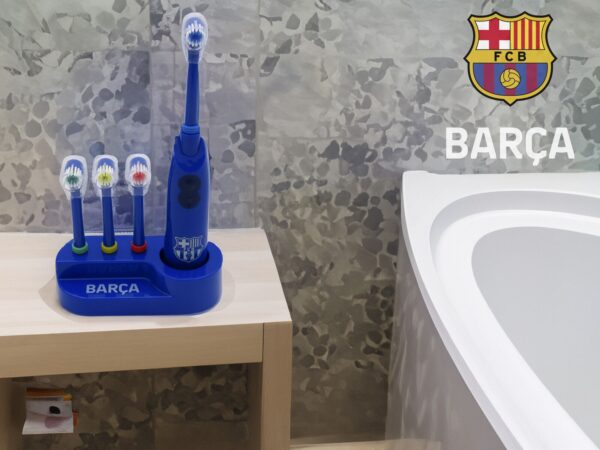 cepillo-de-dientes-fcb3 FC Barcelona Cepillo de Dientes Vibratorio