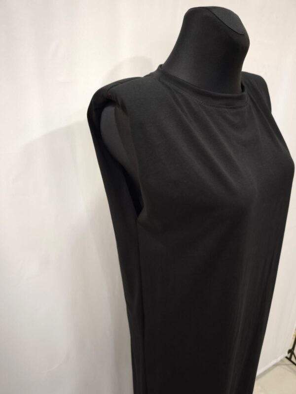 Vestido Elástico con Hombreras Doble Abertura Lateral