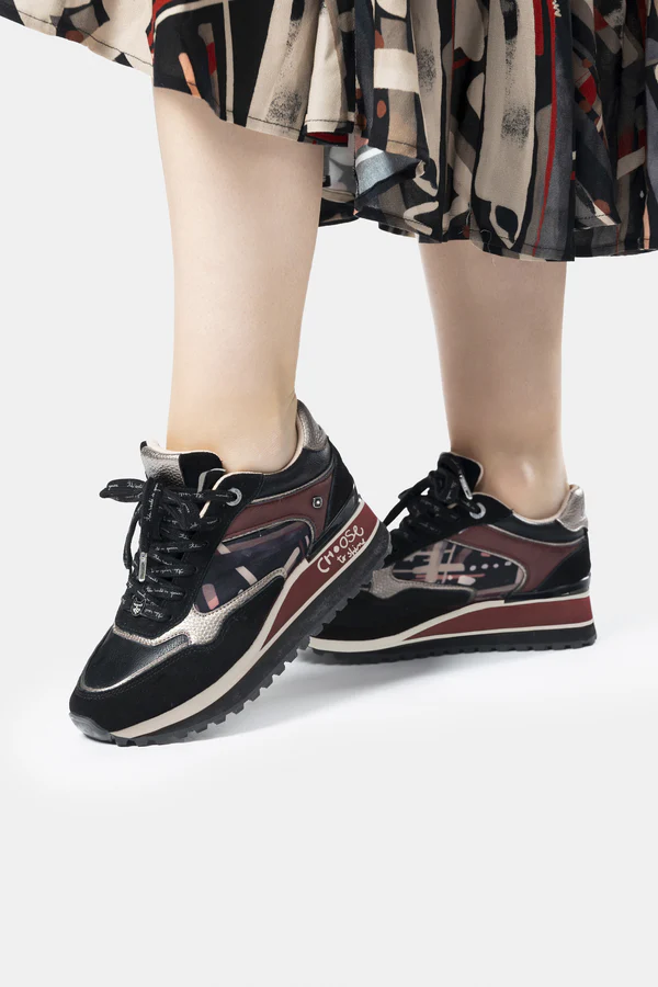 Deportivos plataforma negro estampado - Anekke