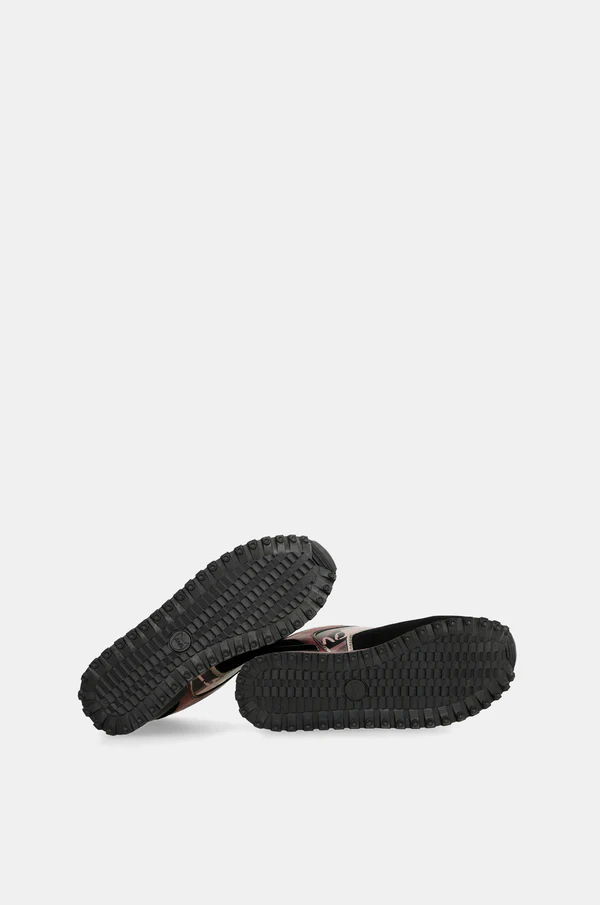 Deportivos plataforma negro estampado - Anekke