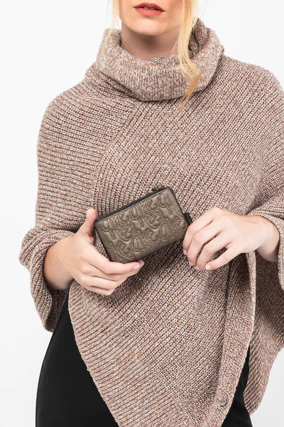 MONEDERO CON SOLAPA BOUTIQUE - Anekke