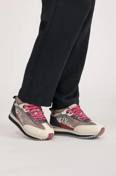 Deportivas Anekke en Rosa y Blanco3 Deportivas Anekke en Rosa y Blanco