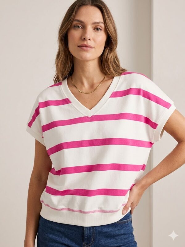 Camiseta de Algodón a Rayas Fucsia – Estilo Navy Moderno