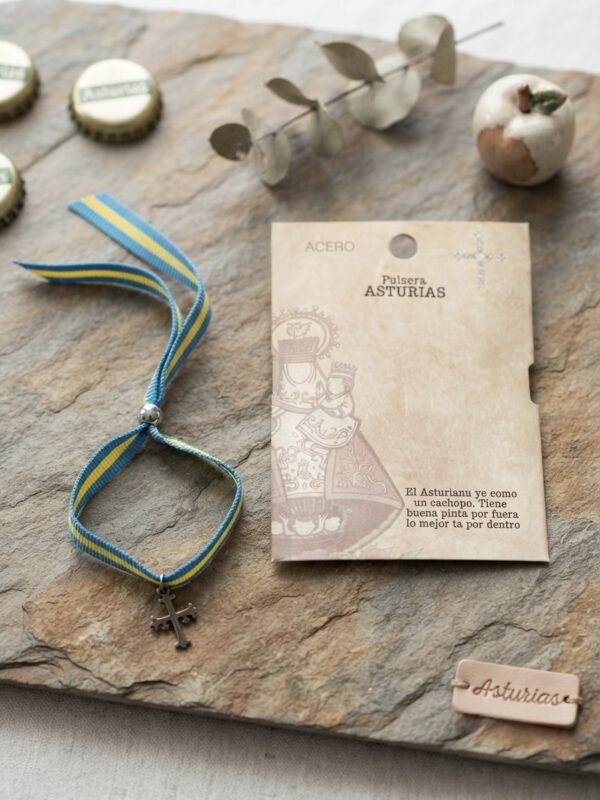 Pulsera de Acero con Cinta de Asturias y Cruz de la Victoria