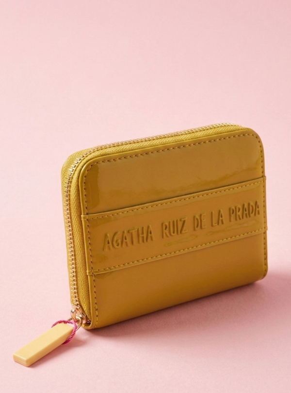 Monedero de Charol Agatha Ruiz de la Prada Monedero de Charol Agatha Ruiz de la Prada